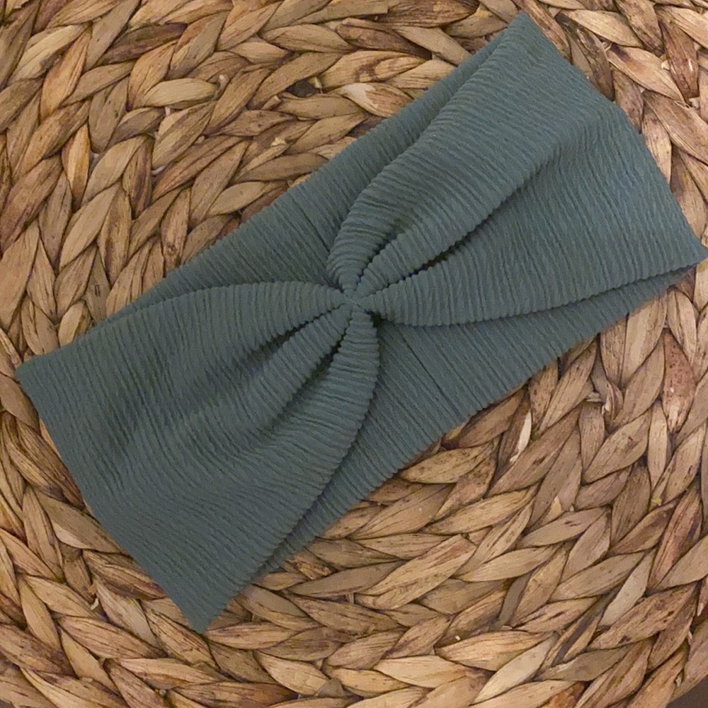 Forest green headwrap NWOT
